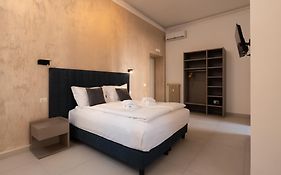 Alida Rooms